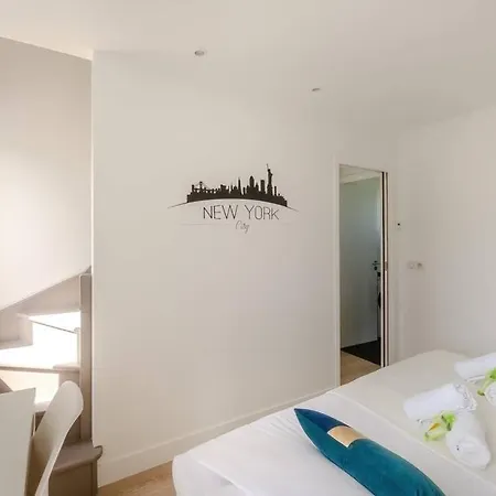 New York House Villejust